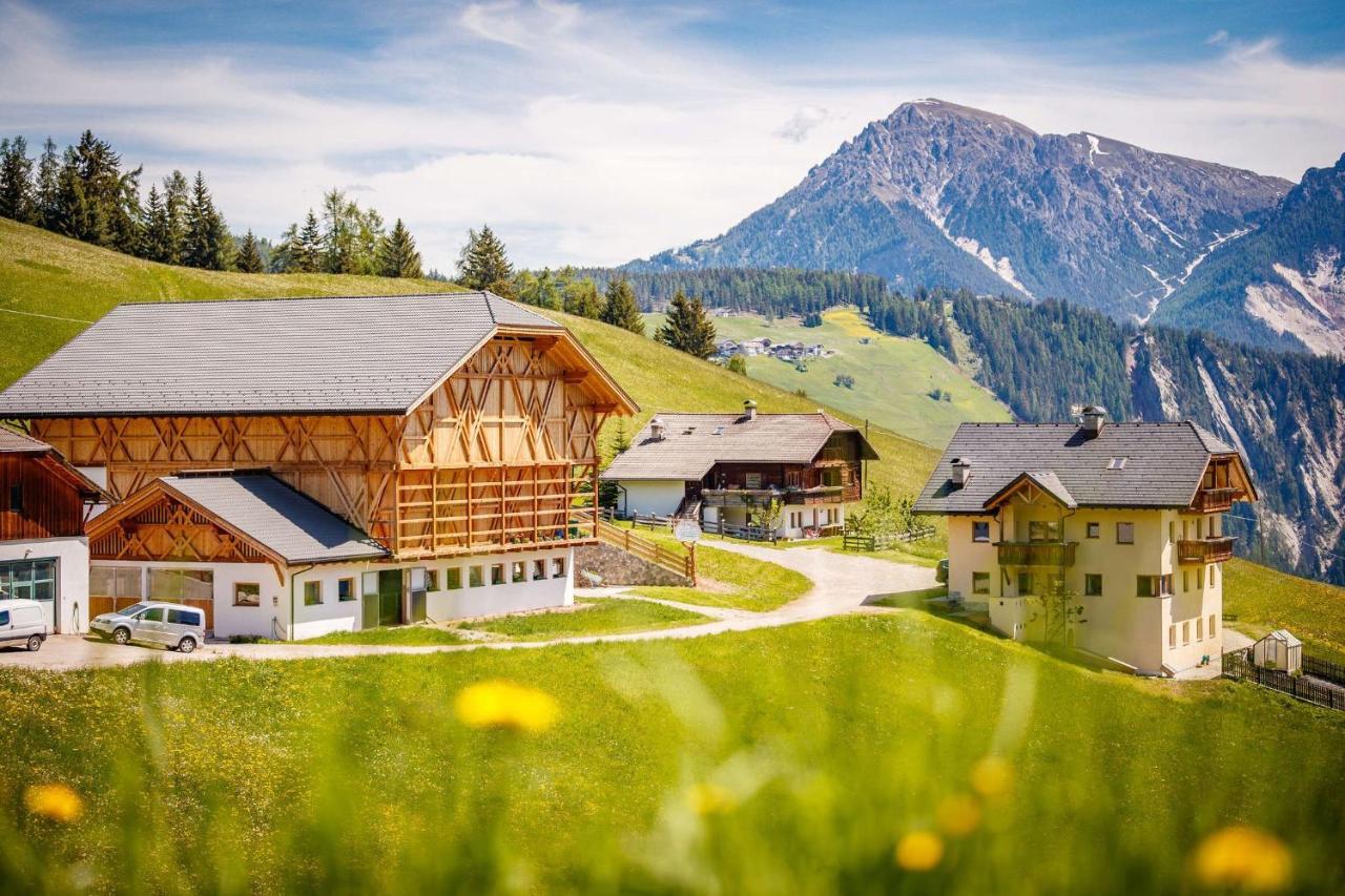 Апартаменты Agriturism Gscnara Сан-Мартино-ин-Бадия Экстерьер фото